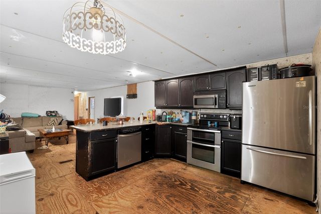 16940 SE 115TH AVENUE, Weirsdale, FL 32195