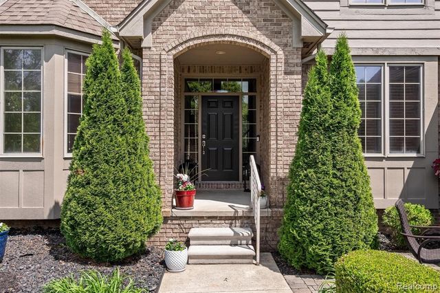 68960 Silver Fox Lane, Washington, MI 48095