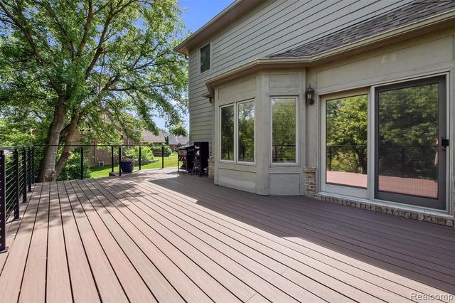 68960 Silver Fox Lane, Washington, MI 48095