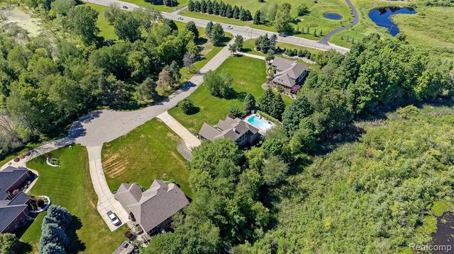 68960 Silver Fox Lane, Washington, MI 48095