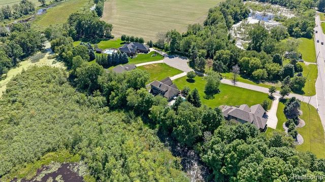 68960 Silver Fox Lane, Washington, MI 48095