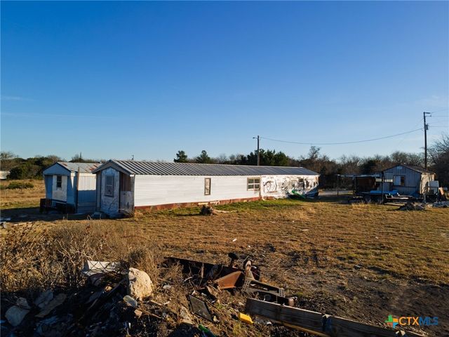 1252 Twin Mountain Road, Copperas Cove, TX 76522