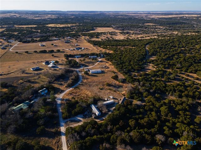 1252 Twin Mountain Road, Copperas Cove, TX 76522