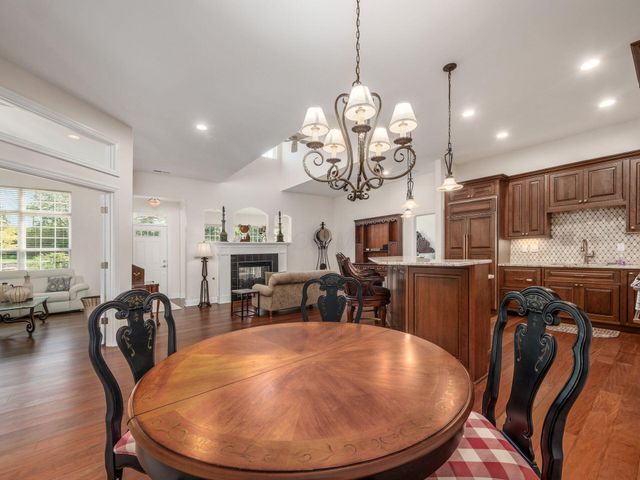 2738 Scioto Station Drive, Columbus, OH 43204