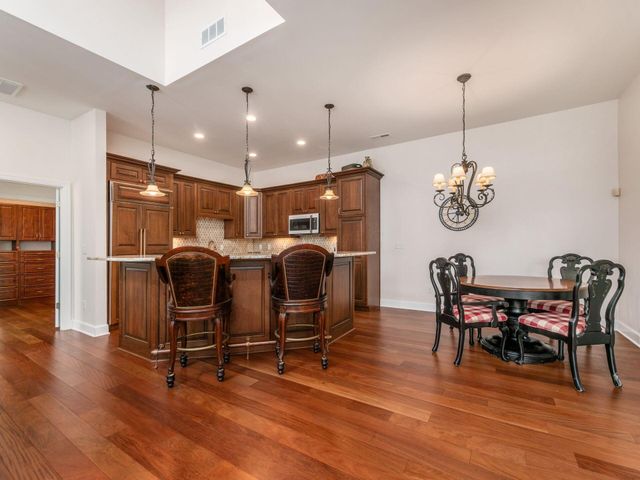 2738 Scioto Station Drive, Columbus, OH 43204