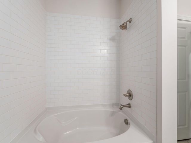 2738 Scioto Station Drive, Columbus, OH 43204