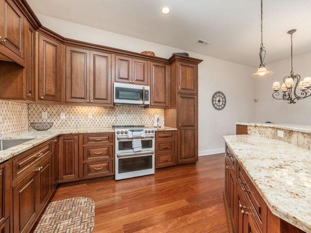 2738 Scioto Station Drive, Columbus, OH 43204
