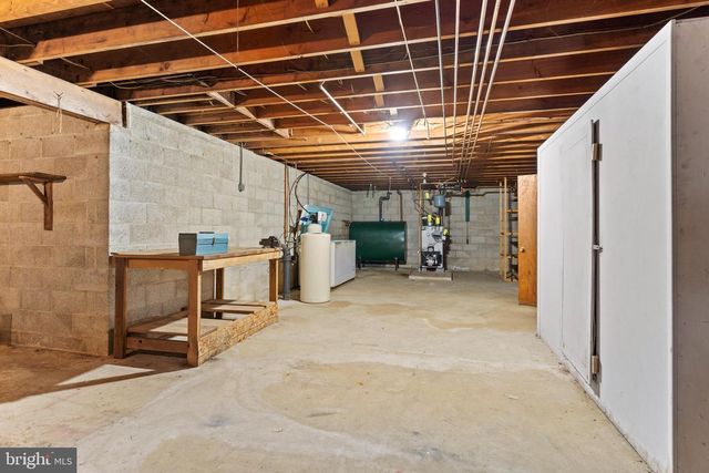 704 GREEN ACRES STREET, Mechanicsburg, PA 17055