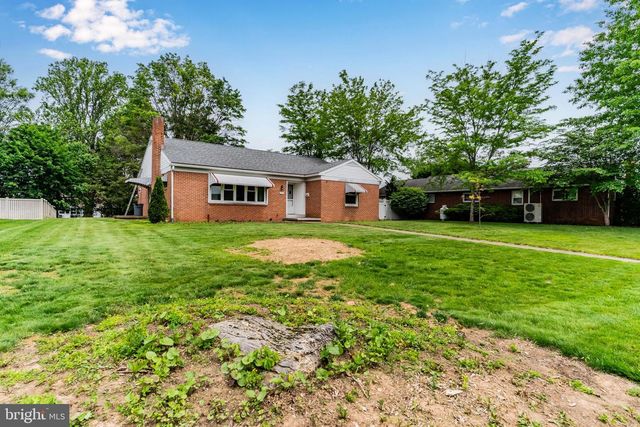 704 GREEN ACRES STREET, Mechanicsburg, PA 17055