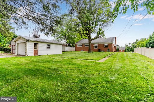 704 GREEN ACRES STREET, Mechanicsburg, PA 17055