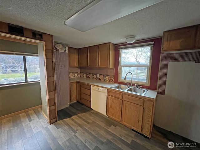 744 Saddlerock Drive, Wenatchee, WA 98801