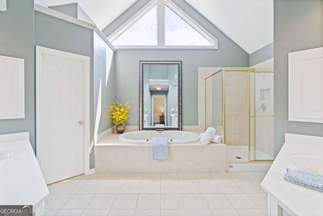 163 Woodcliff Drive, Suwanee, GA 30024