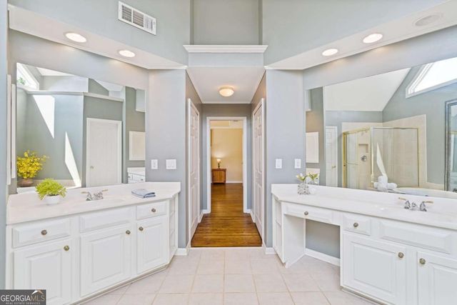 163 Woodcliff Drive, Suwanee, GA 30024