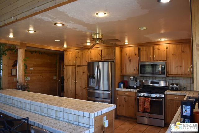 72700 20th Avenue, Desert Hot Springs, CA 92241