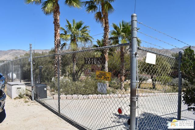 72700 20th Avenue, Desert Hot Springs, CA 92241