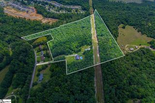 228 Varner Road, Woodruff, SC 29388