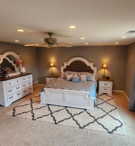 35 Dyer Road, Wentzville, MO 63385