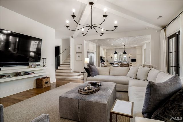 708 Highgrove, Tuscaloosa, AL 35406