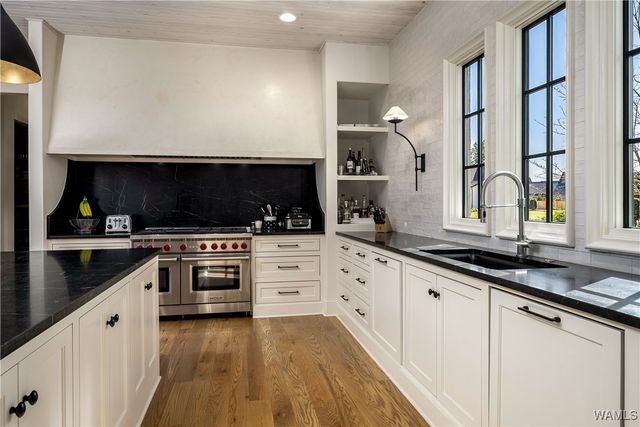 708 Highgrove, Tuscaloosa, AL 35406