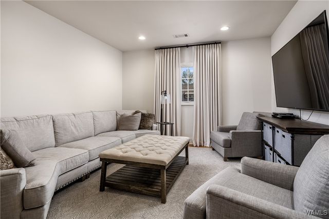 708 Highgrove, Tuscaloosa, AL 35406