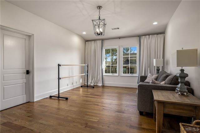 708 Highgrove, Tuscaloosa, AL 35406