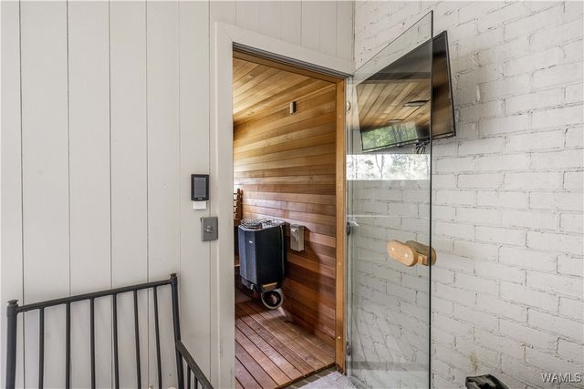 708 Highgrove, Tuscaloosa, AL 35406