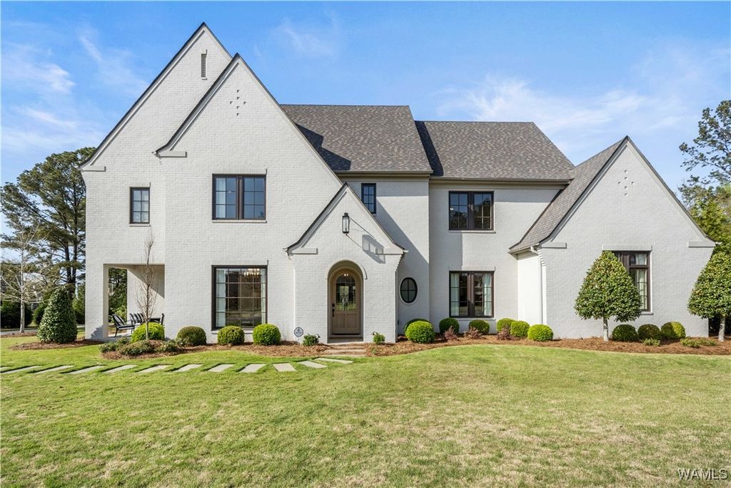 708 Highgrove, Tuscaloosa, AL 35406