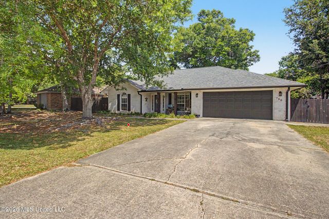 790 Koko Place, Diamondhead, MS 39525