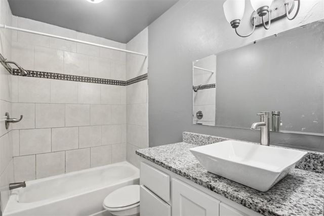 2817 Green Canyon Drive, Edmond, OK 73013