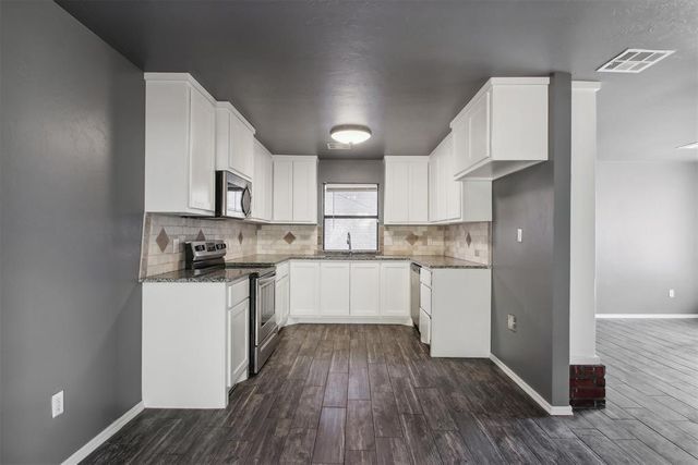 2817 Green Canyon Drive, Edmond, OK 73013