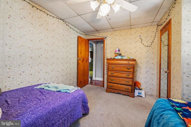 4609 MARBLEHEAD ST, Harrisburg, PA 17109
