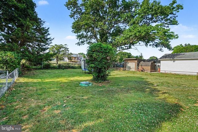 4609 MARBLEHEAD ST, Harrisburg, PA 17109