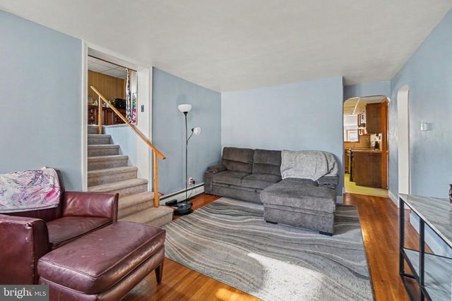 4609 MARBLEHEAD ST, Harrisburg, PA 17109