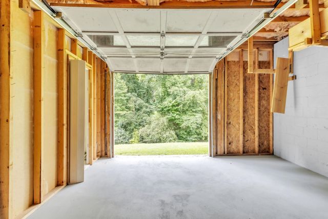 107 South Pointe Court, Moore, SC 29369