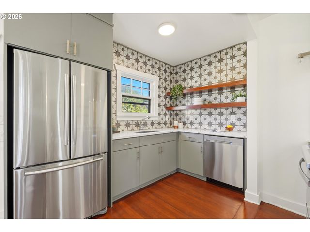 2012 Se HEMLOCK Ave, Portland, OR 97214