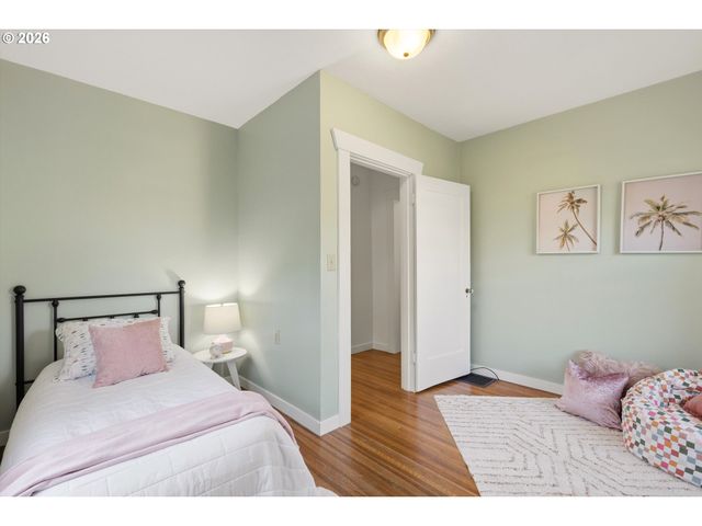 2012 Se HEMLOCK Ave, Portland, OR 97214
