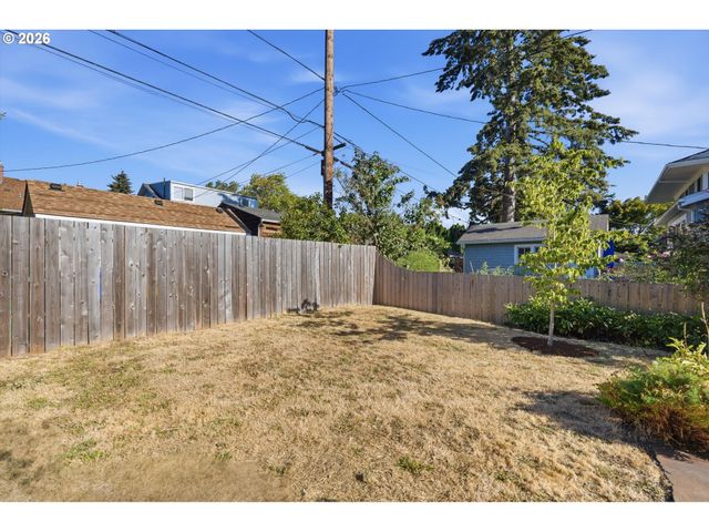 2012 Se HEMLOCK Ave, Portland, OR 97214