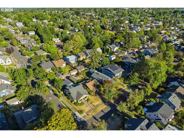 2012 Se HEMLOCK Ave, Portland, OR 97214