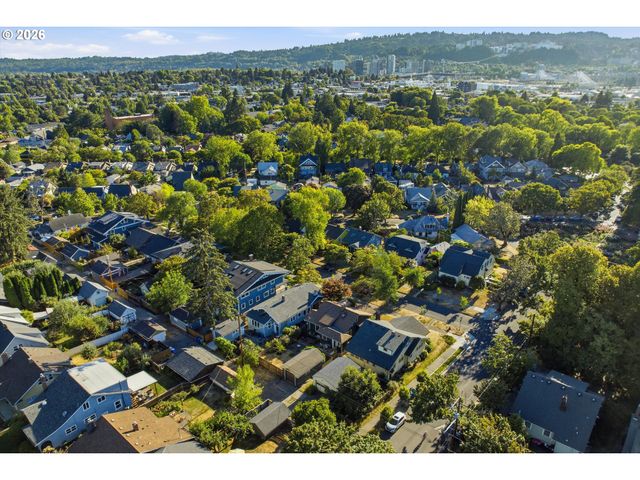 2012 Se HEMLOCK Ave, Portland, OR 97214
