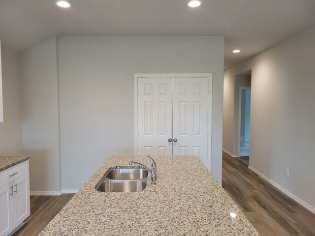 14930 Dane Ct, Montgomery, TX 77316