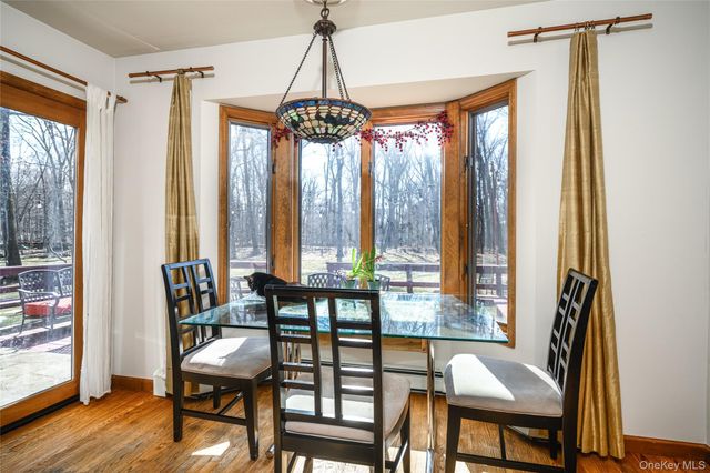 14 Geneva Drive, Hopewell Junction, NY 12533