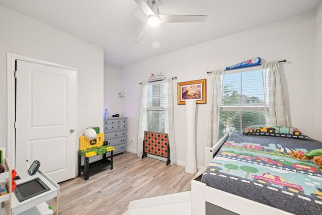 125 Orchard Pines Place, Boyd, TX 76023