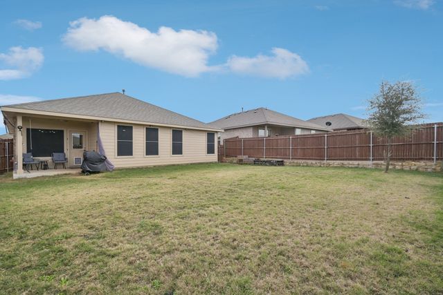 125 Orchard Pines Place, Boyd, TX 76023