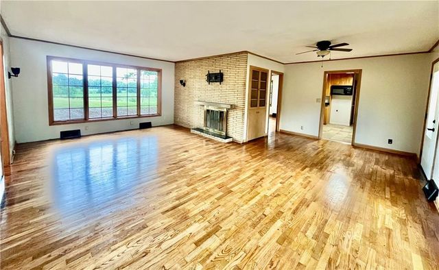 1612 Country Club Road, Atchison, KS 66002