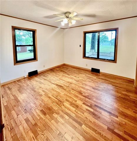 1612 Country Club Road, Atchison, KS 66002