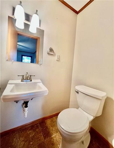 1612 Country Club Road, Atchison, KS 66002