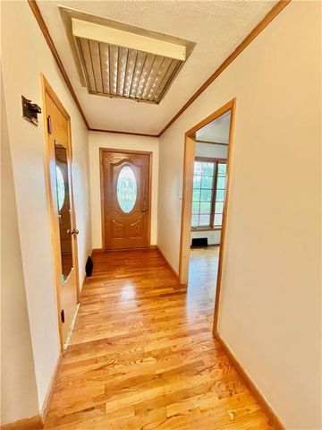 1612 Country Club Road, Atchison, KS 66002