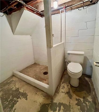 1612 Country Club Road, Atchison, KS 66002