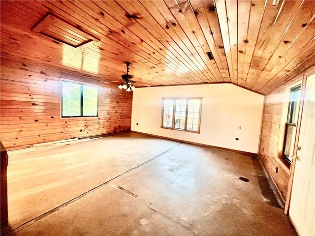 1612 Country Club Road, Atchison, KS 66002