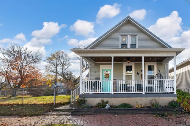 2124 PLUM Street, Erie, PA 16502